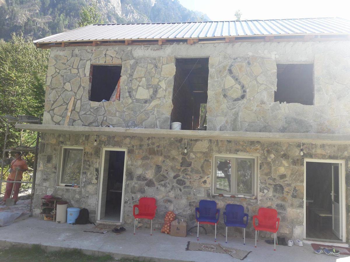 Guesthouse Arben Selimaj Bajram Curri Dış mekan fotoğraf